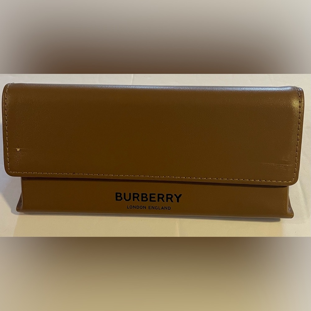 Burberry Leather Camel Color Eyeglass Case
